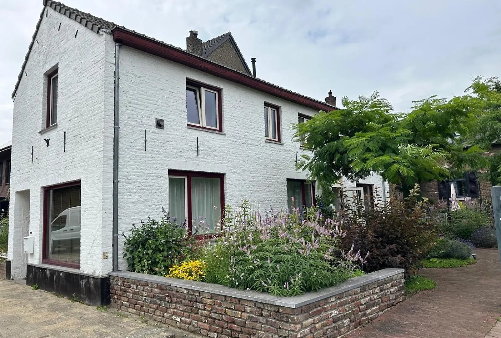Fameuse La Meuse Apartment Maastricht 0*,  Netherlands